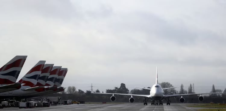 UK chooses Heathrow Airport's $64 billion plan as basis for expansion