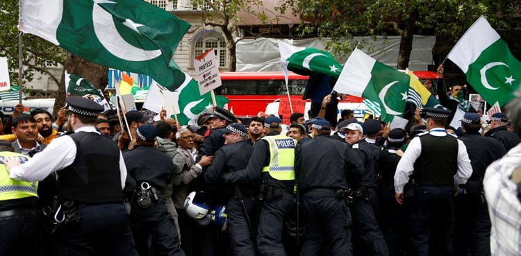 Pakistanis top List of asylum seekers in the UK
