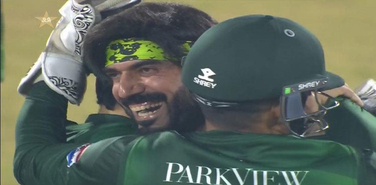 Usman Tariq takes hat-trick against Zimbabwe in tri-Series