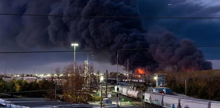 20 killed in cash-packed military plane crash in Bolivia