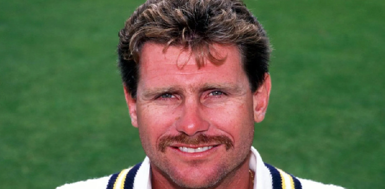 Former England batter Robin Smith dies aged 62