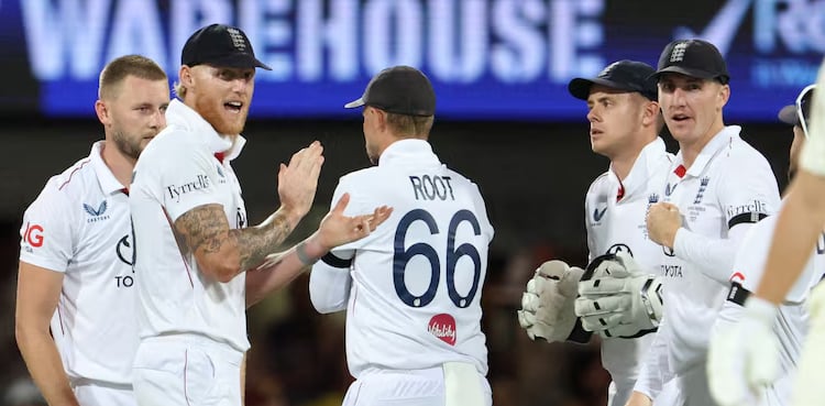 England must change mindset to salvage Ashes, says Johnson