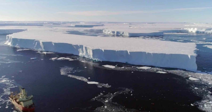 Antarctica's Thwaites Glacier losing grip as cracks outpace melting