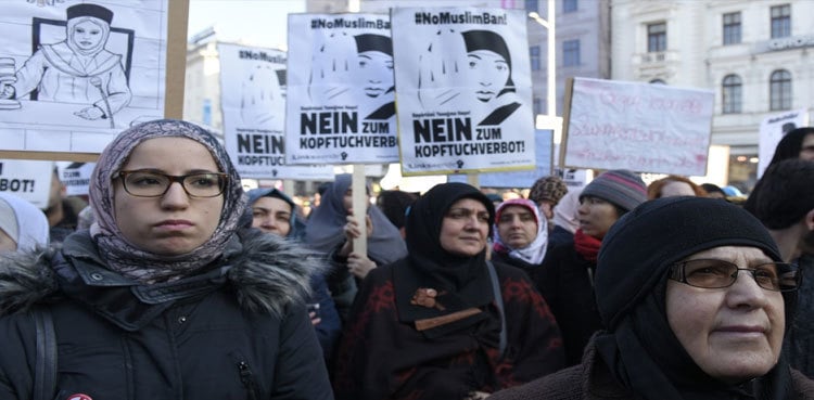Austrian government presses ahead with planned headscarf ban in schools