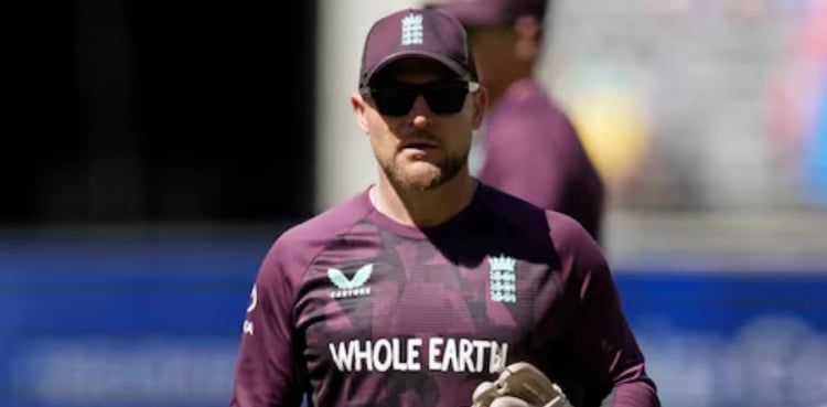 Brendon McCullum doubles down again with Ashes on the line