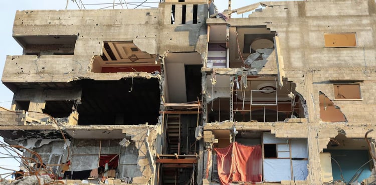 Gazans struggle to retrieve bodies as storms lash war-damaged buildings