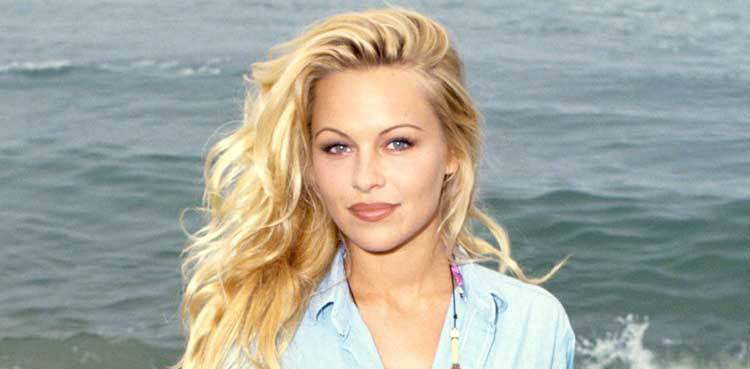 Pamela Anderson changes name to honor Finnish roots