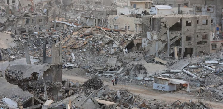 Gaza talks at critical moment, ceasefire not complete, Qatar's prime minister says