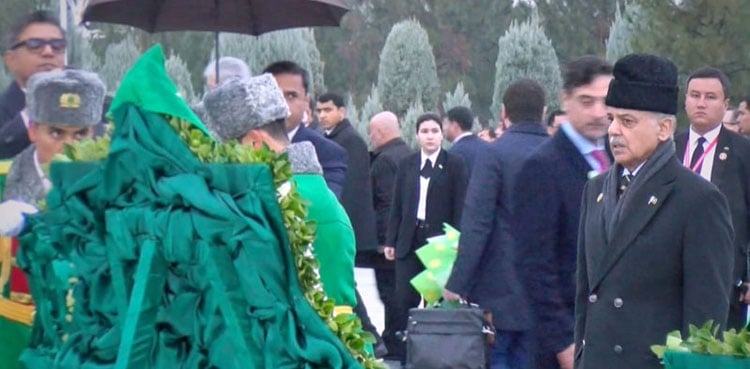 PM Shehbaz visits Turkmenistan’s Neutrality Monument