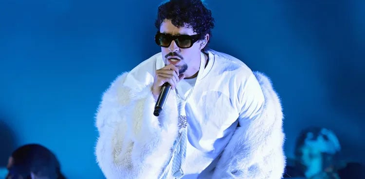 Bad Bunny falls on stage during Mexico City performance: WATCH