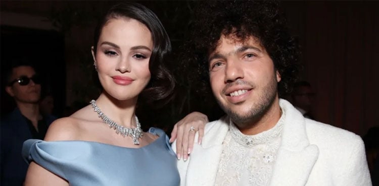 Selena Gomez’s latest photos with Benny Blanco go viral