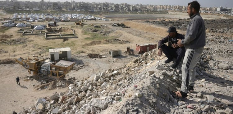 Yellow Line: Trapped under Israeli bombardment, Gazans fear the ‘new border’