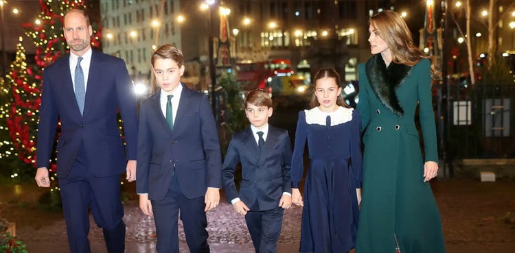George, Charlotte and Louis light up mum Kate Middleton’s Carol Service