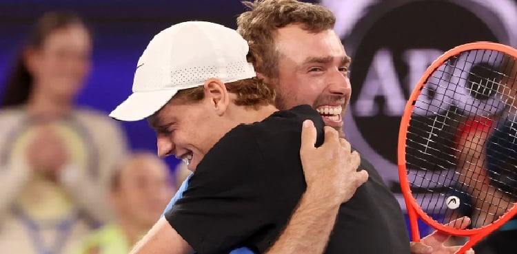 Amateur outlasts pros for massive payday