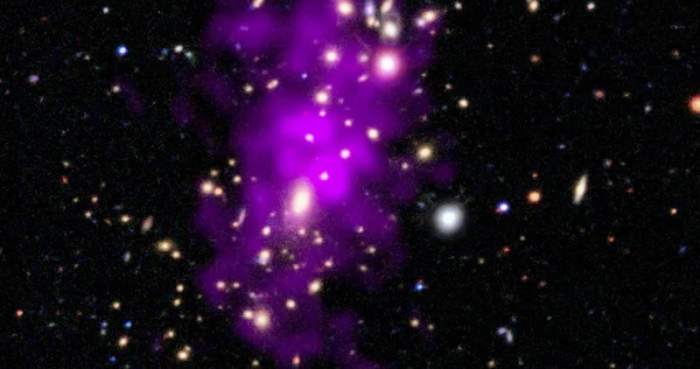 Champagne Cluster: Astronomers reveal secrets of massive galaxy collision