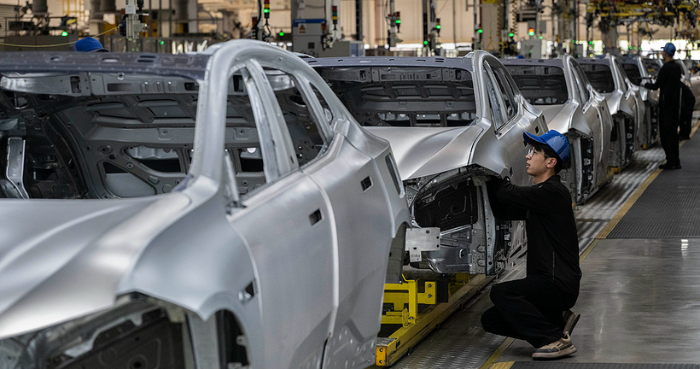 China overtakes Japan as world’s largest car seller in 2025