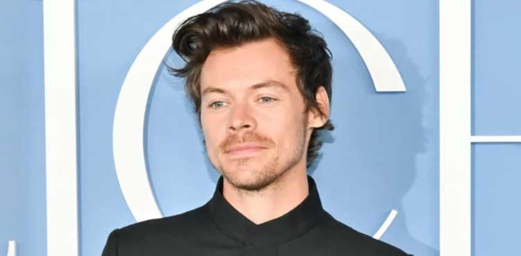 Harry Styles ignites fans’ excitement about upcoming music worldwide