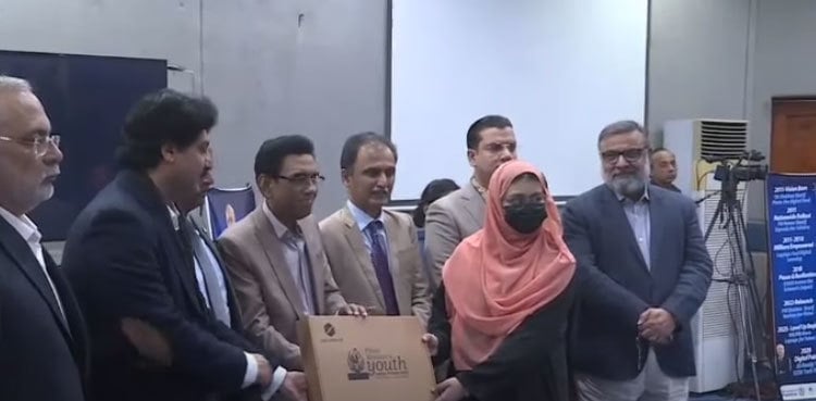 PM Laptop Scheme: Phase 4 Kicks Off at NED University Karachi