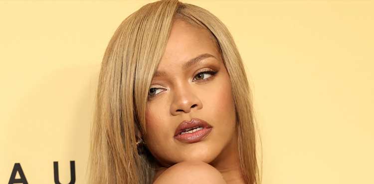Rihanna’s sarcastic remark causes sensation on social media