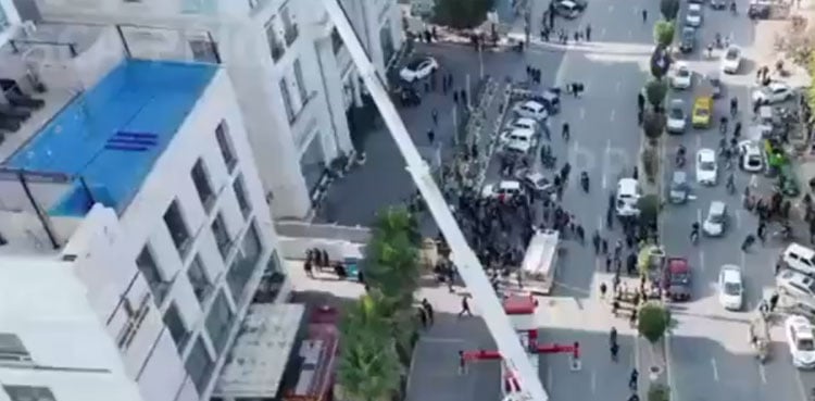 One dead, 180 rescued in hotel fire in Gulberg, Lahore