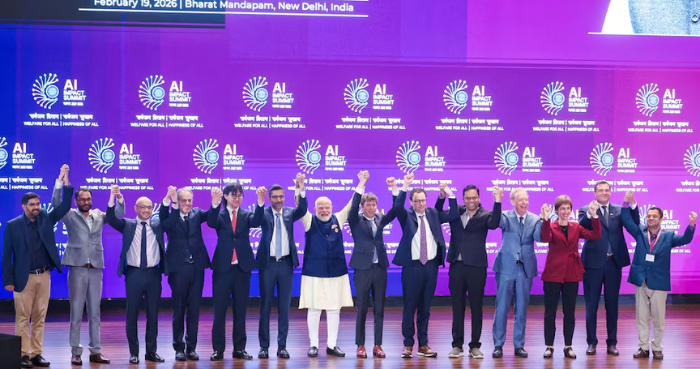 Modi's AI unity pose turns awkward for Altman and Amodei
