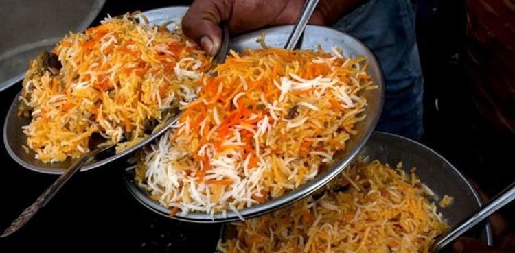 Famous Biryani Spot Sealed in Karachi
