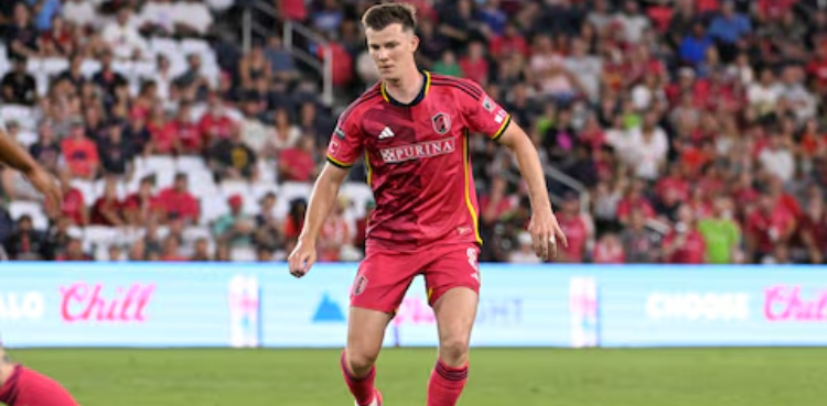 St. Louis City extend M Chris Durkin through June '28