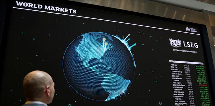 UK’s FTSE 100 finishes at record high on Rolls-Royce, LSEG boost