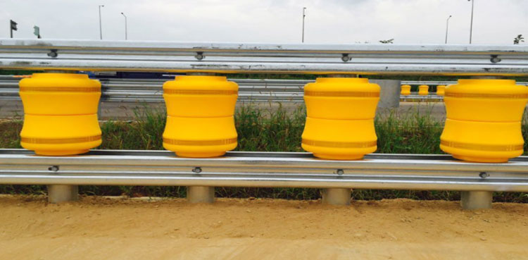 New Road Barriers In Oman To Minimize Crash Impact