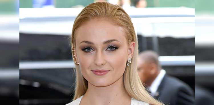 Sophie Turner celebrates a star studded 30th bash