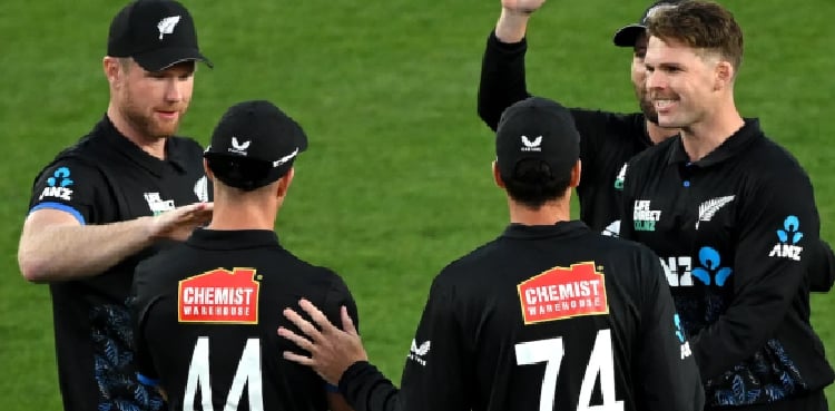 New Zealand dominate South Africa for 2-1 T20 series lead