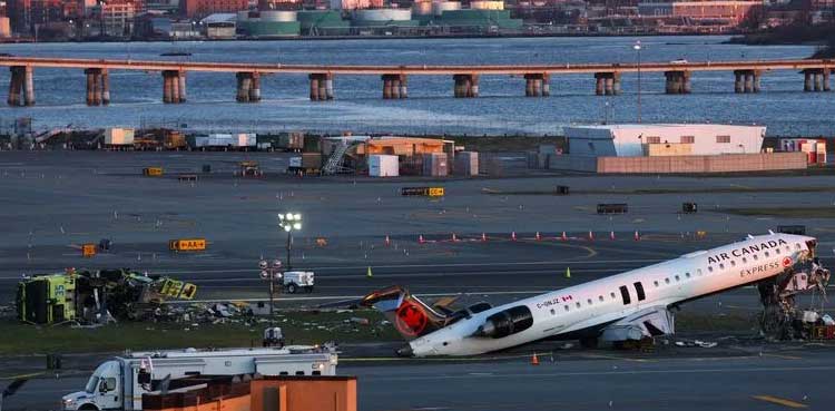 LaGuardia needed more staff on night of Air Canada collision
