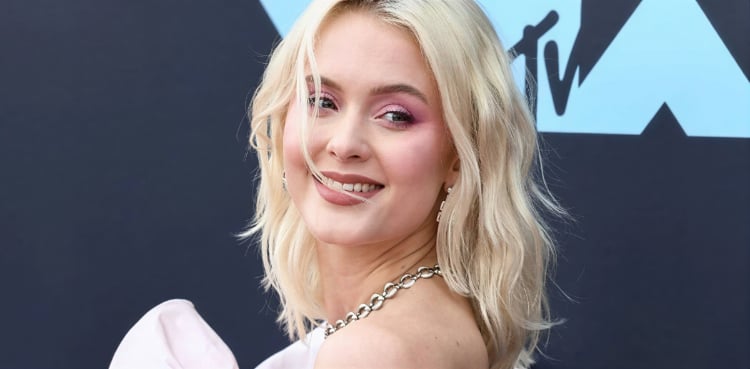 Zara Larsson teases new music video during tour