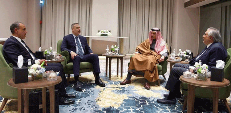 Pakistan hosts urgent peace talks with regional allies on Iran‑US tensions