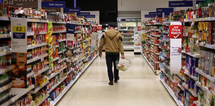 UK economy shows first hits from Iran war