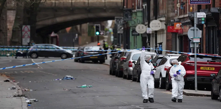 UK counter terror officers join probe after car hits pedestrians, injuring 7