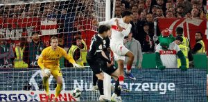 Last-gasp Tomas stunner sends Stuttgart into German Cup final