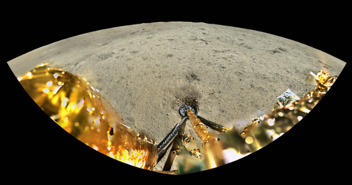 Lunar soil samples from Chang'e missions reveal history of organic matter