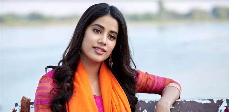 Janhvi Kapoor recalls depression after Dhadak release