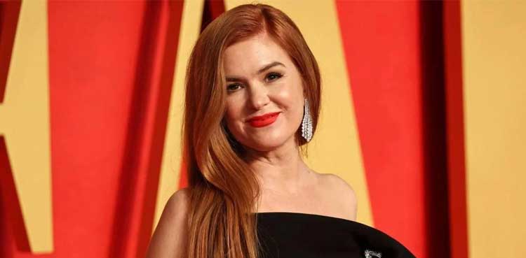 Isla Fisher and Larry Cohen: Rumors Swirl After Notting Hill Dinner Date