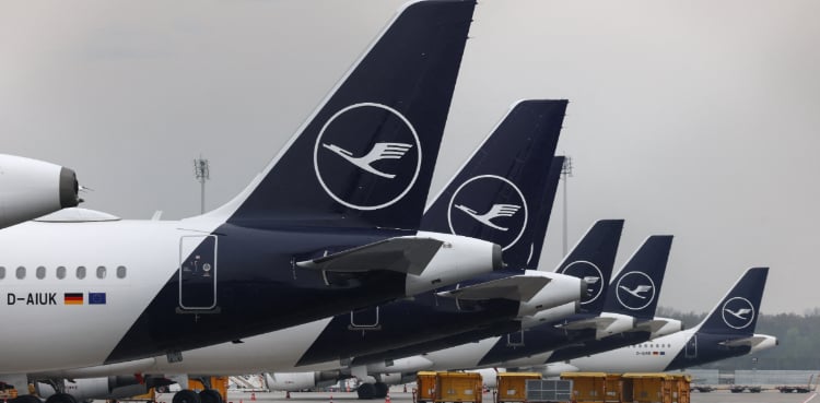 Lufthansa pilots strike again as standoff deepens over pay