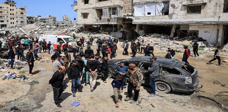 Israeli airstrike kills at least 10 near Gaza school as ceasefire strains