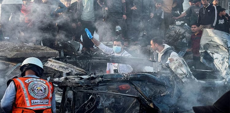 Israeli fire kills four Palestinians in Gaza, medics say