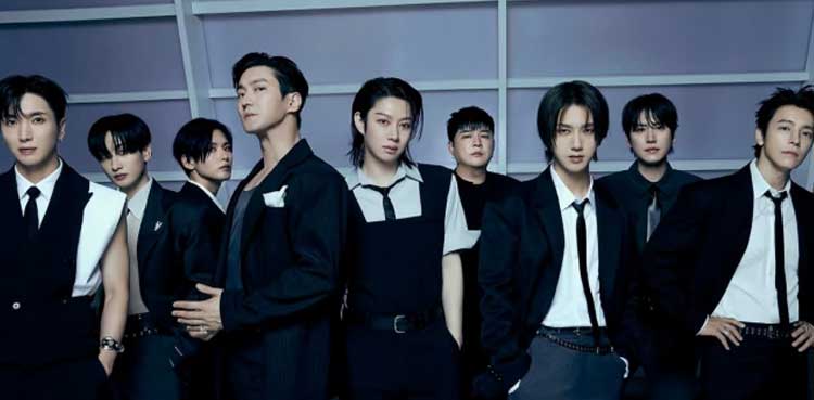 Super junior concert: 3 fans injured as safety barricade collapses in Seoul