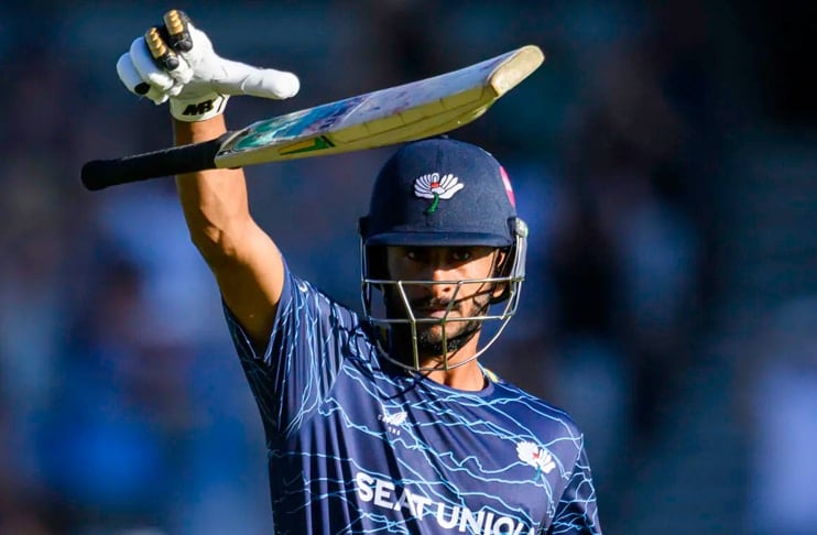 Hasan Ali stars as Yorkshire edge Derbyshire in Vitality Blast thriller