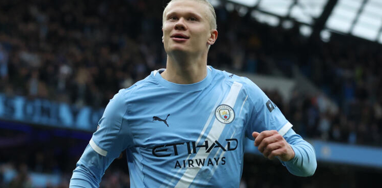 Man City keep title race alive, Liverpool frustrated by Chelsea