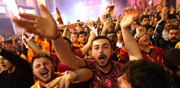 Galatasaray crowned Turkish champions