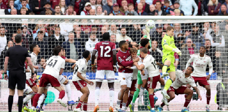 Every goalie ‘illegally blocked’ says West Ham’s Hermansen after Arsenal agony
