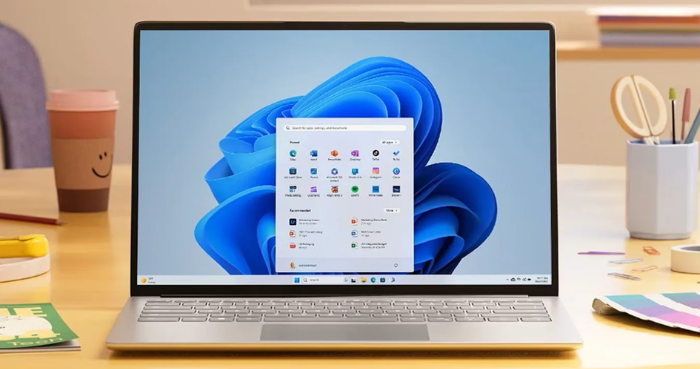 Microsoft tests movable Windows 11 taskbar and Start menu changes