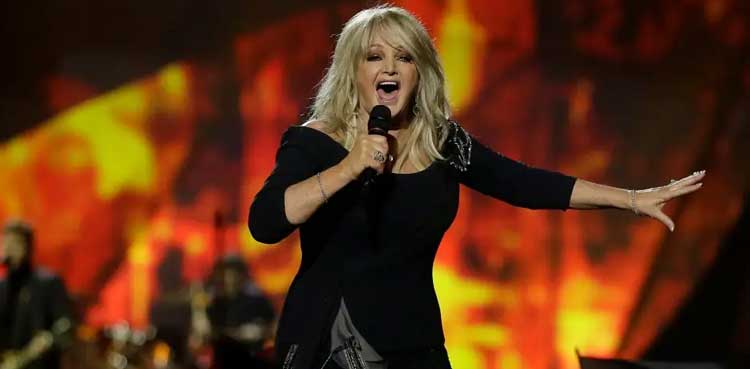 Bonnie Tyler in induced coma following emergency surgery in Portugal